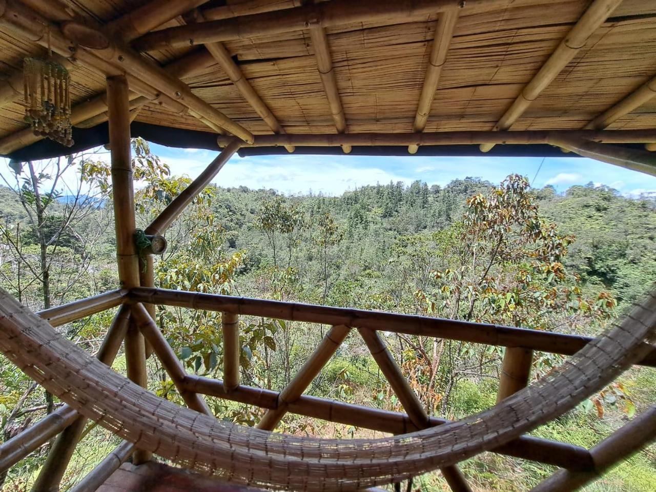 Hotel Guatape Adrianas Bambu Екстер'єр фото