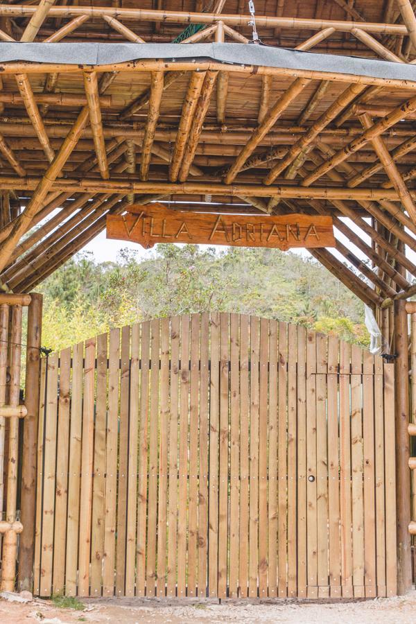 Hotel Guatape Adrianas Bambu Екстер'єр фото